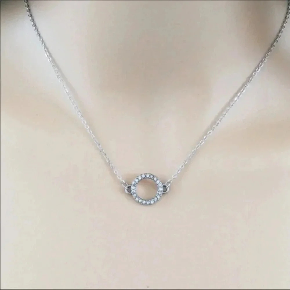 Circle Rhinestone Silver Tone Necklace - Picture 4 of 5